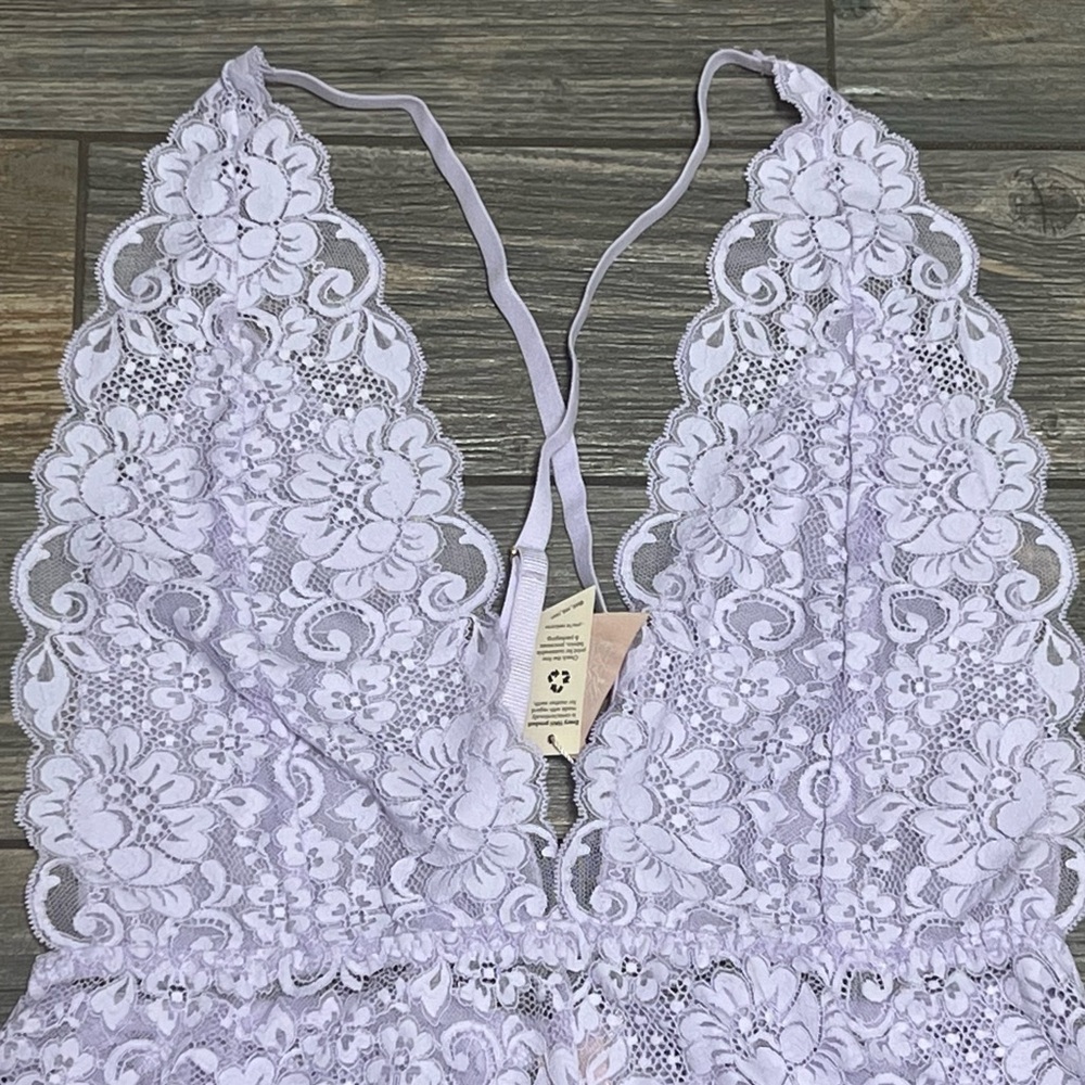 NWT Free People X HAH Comin in Haht Lace Bodysuit Size Medium Lavender Lingerie - Picture 7 of 14